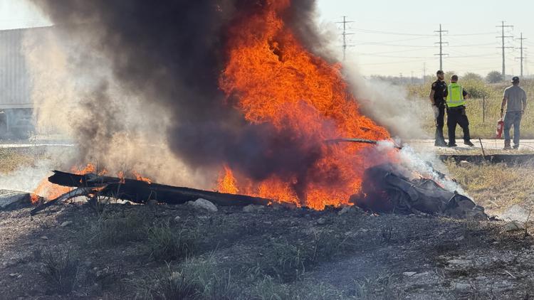 'You just want to help': Witness recounts deadly Fort Worth plane crash — WFAA (Dallas-Fort Worth), Hillsboro Community news